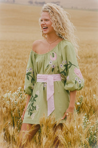 wonderland-dress